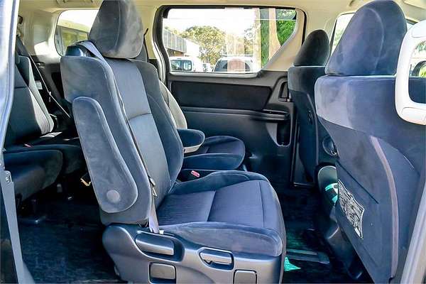 2009 Toyota Vellfire Z GGH20W