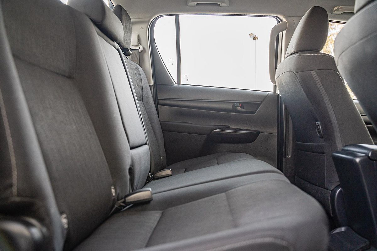2023 Toyota Hilux SR GUN126R 4X4