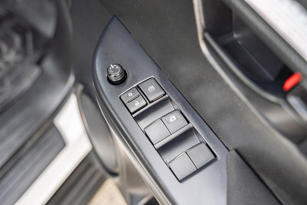 2023 Toyota Hilux SR GUN126R 4X4