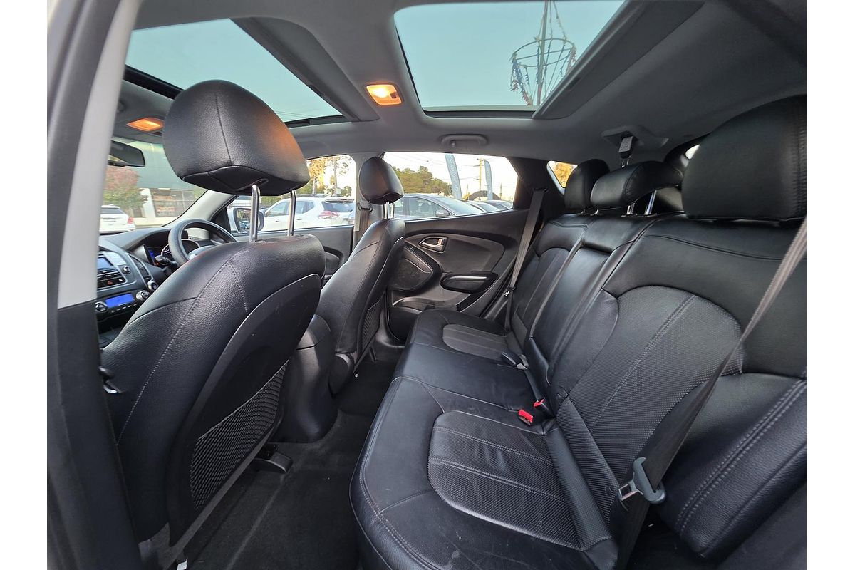 2012 Hyundai ix35 Highlander LM2