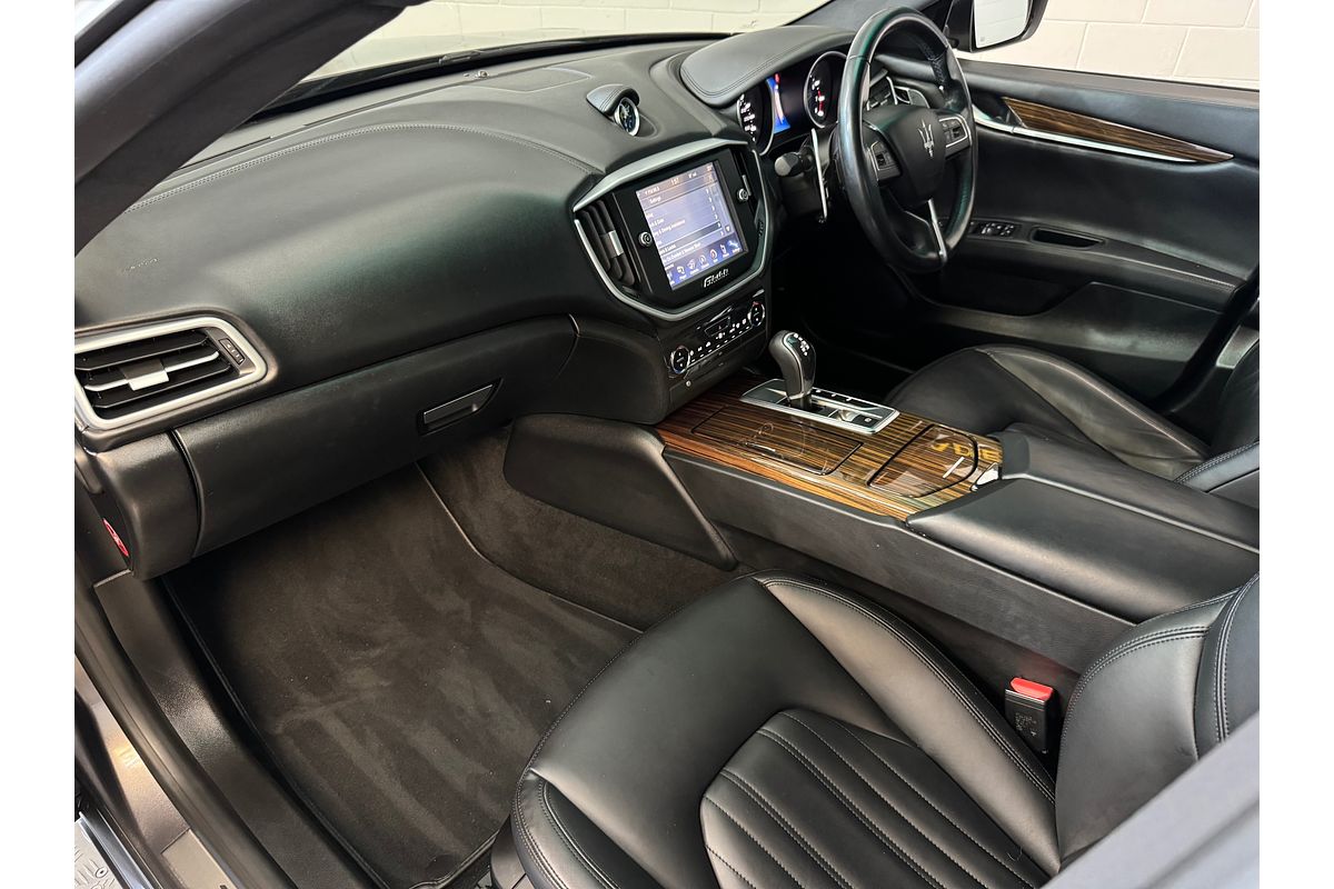2015 Maserati GHIBLI 3.0P 8AT