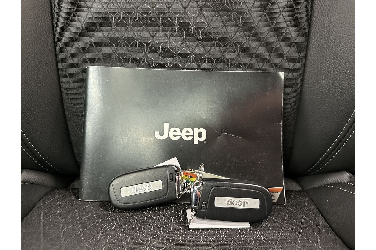 2023 Jeep Compass Night Eagle M6