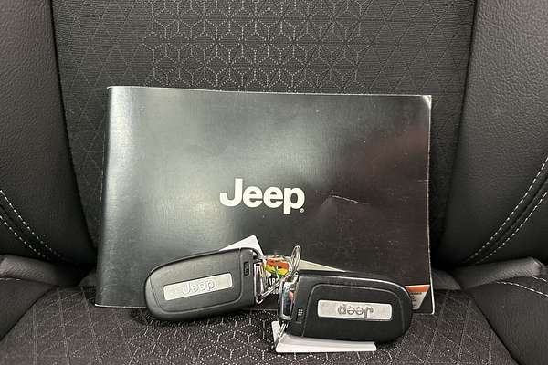 2023 Jeep Compass Night Eagle M6