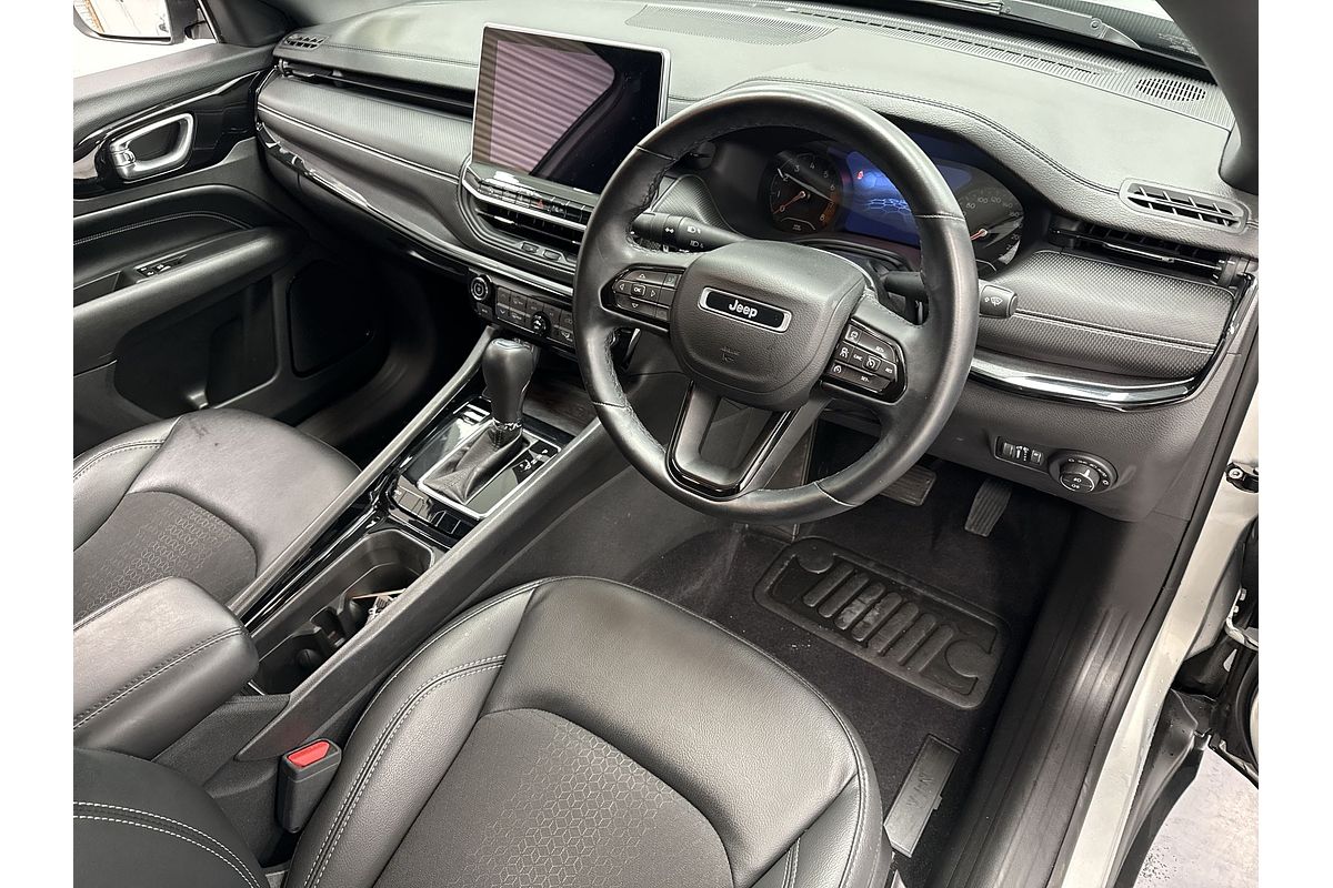 2023 Jeep Compass Night Eagle M6