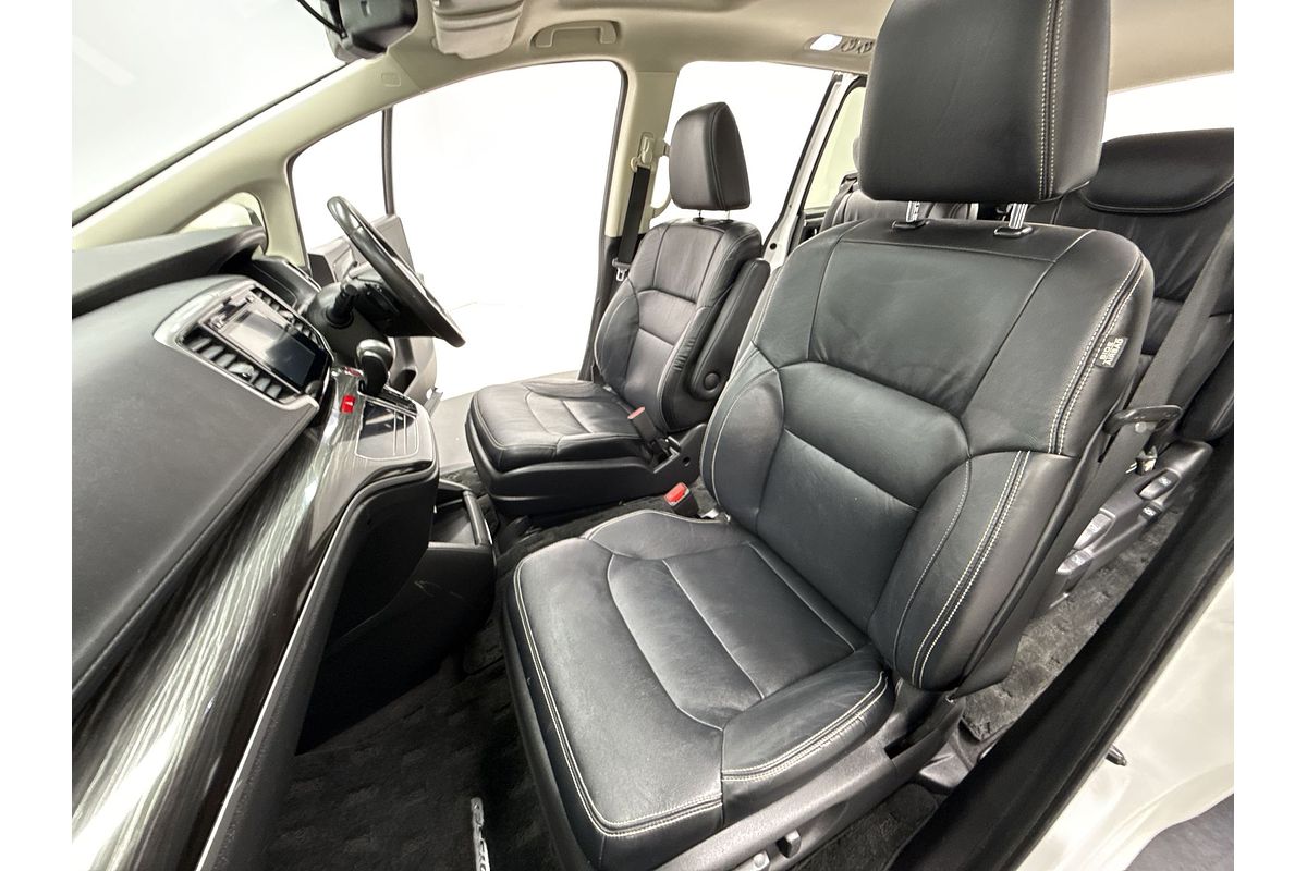 2016 Honda Odyssey VTi-L 5th Gen