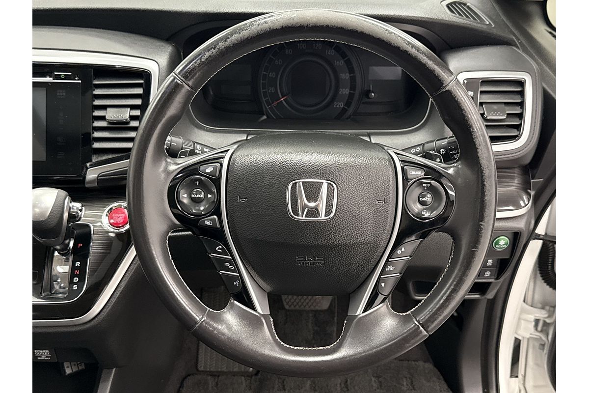 2016 Honda Odyssey VTi-L 5th Gen