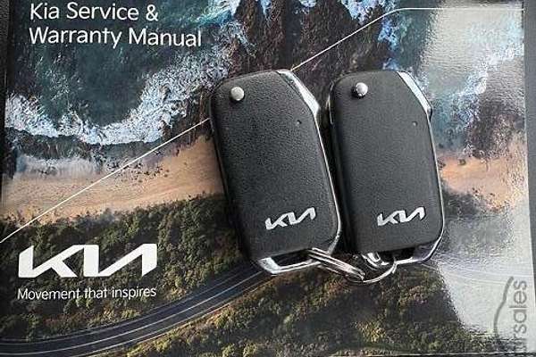2023 Kia Sorento S MQ4