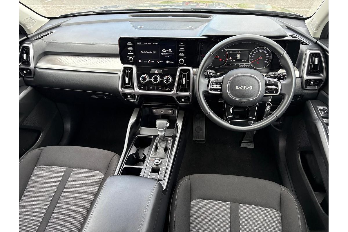 2023 Kia Sorento S MQ4