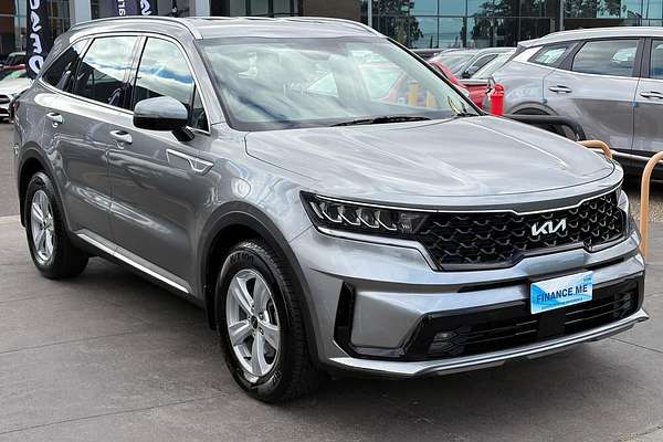 2023 Kia Sorento S MQ4