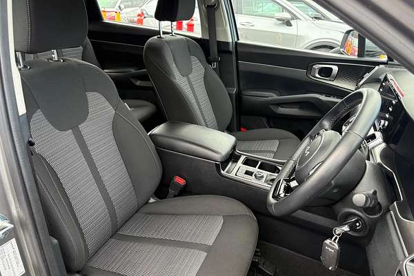 2023 Kia Sorento S MQ4