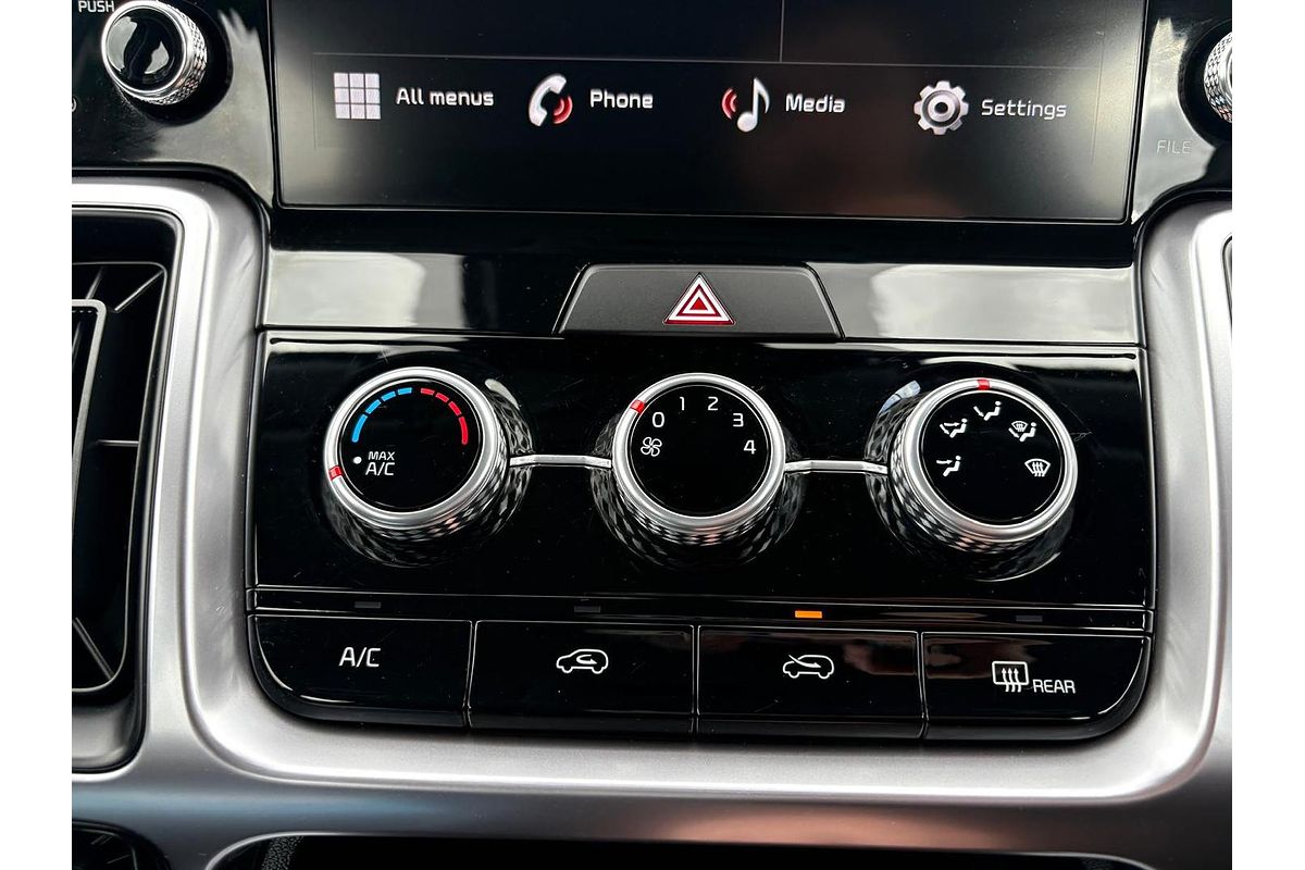2023 Kia Sorento S MQ4