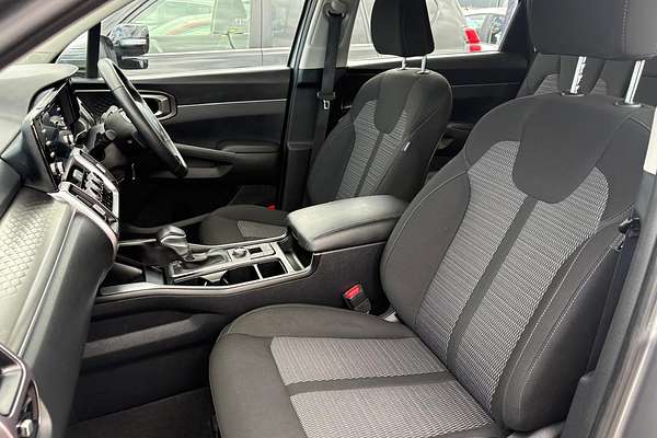 2023 Kia Sorento S MQ4