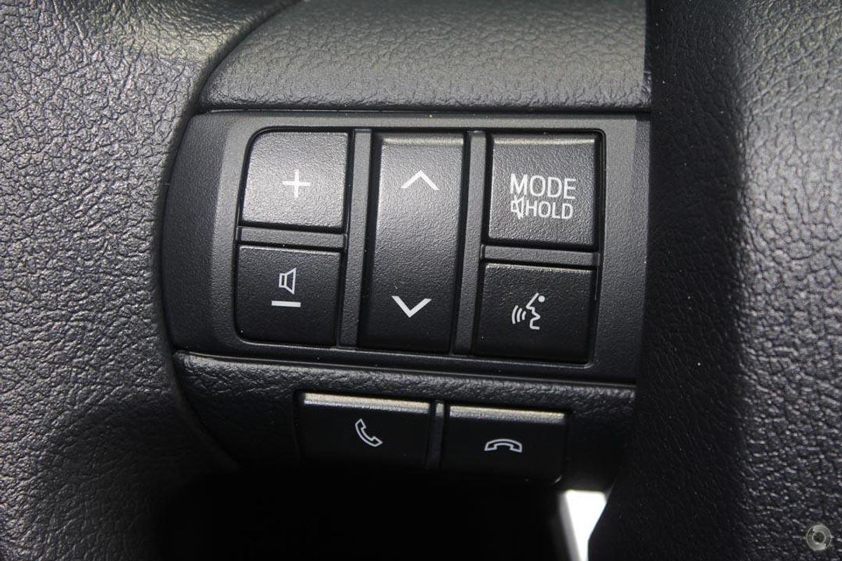 2016 Toyota Hilux Workmate GUN125R 4X4