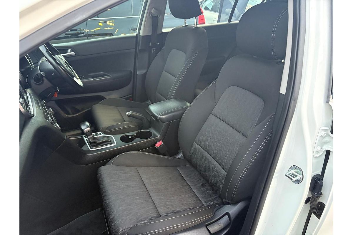2020 Kia Sportage S QL