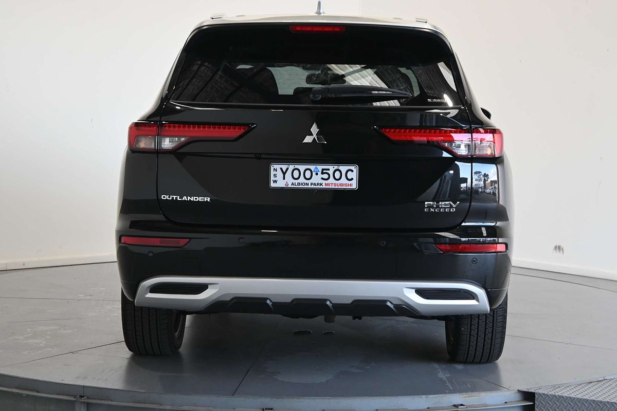 2025 Mitsubishi Outlander PHEV Exceed Tourer ZM