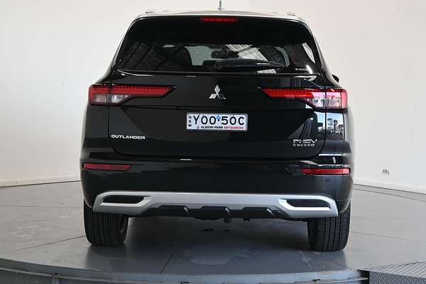 2025 Mitsubishi Outlander PHEV Exceed Tourer ZM