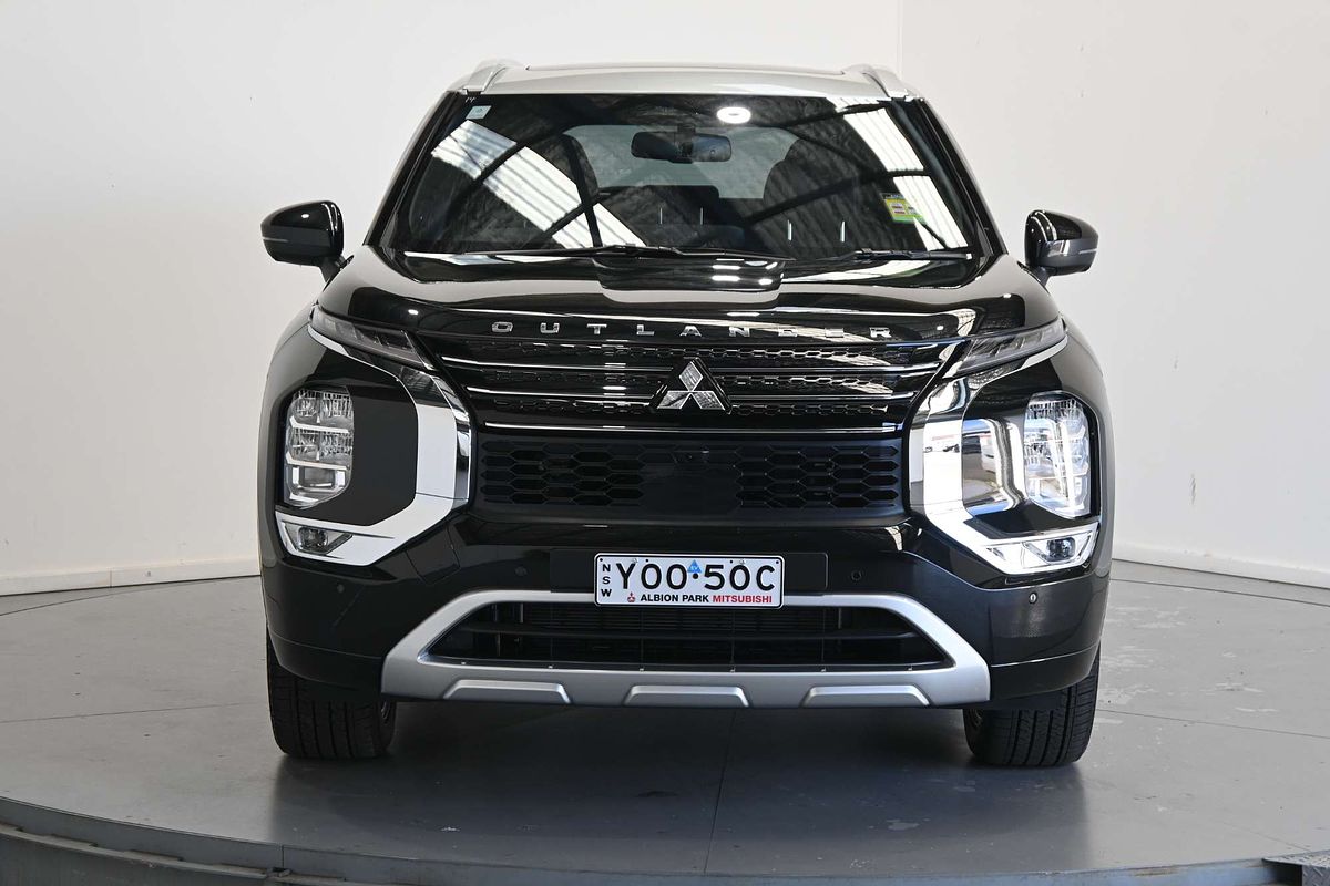 2025 Mitsubishi Outlander PHEV Exceed Tourer ZM