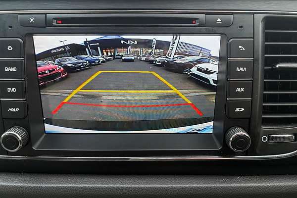 2017 Kia Carnival S YP