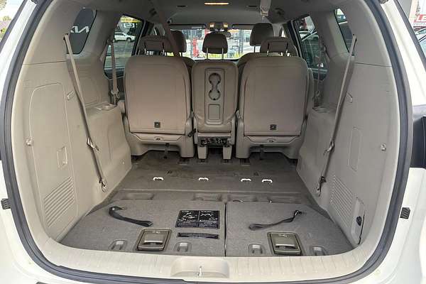 2017 Kia Carnival S YP