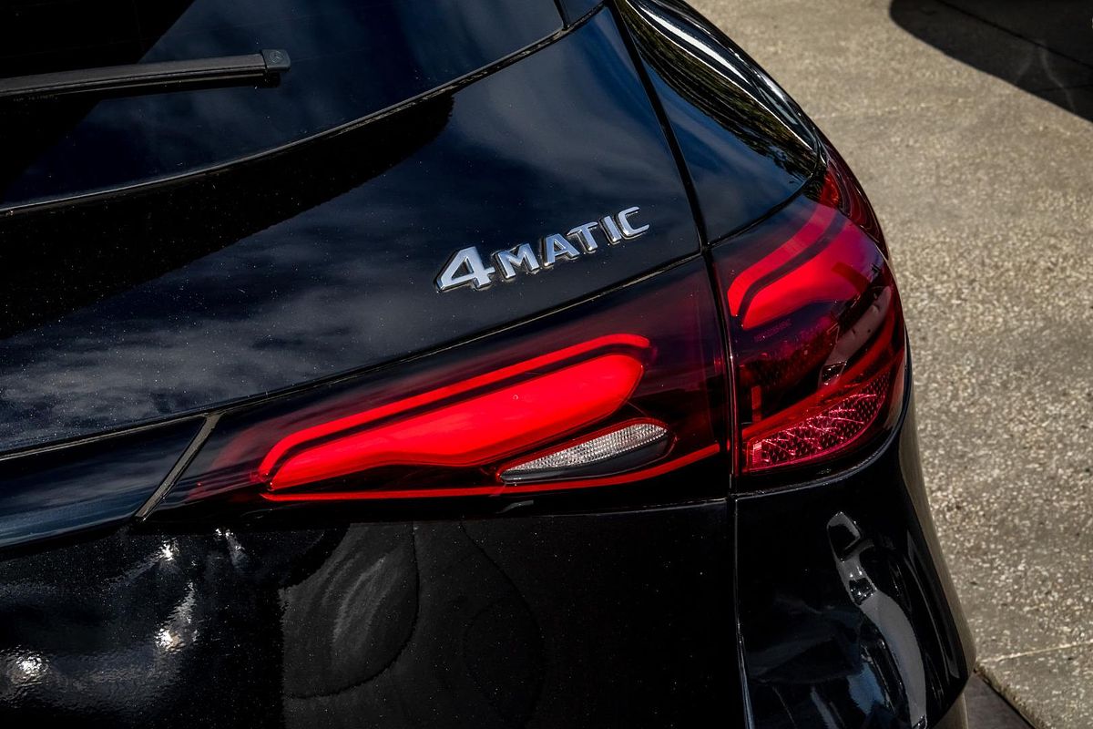 2023 Mercedes-Benz GLC-Class GLC300 X254