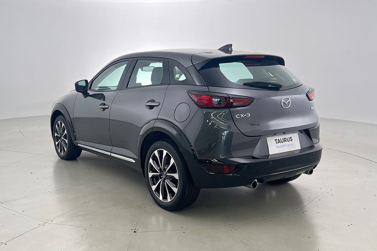 2022 Mazda CX-3 sTouring DK