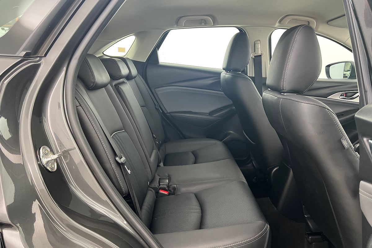 2022 Mazda CX-3 sTouring DK