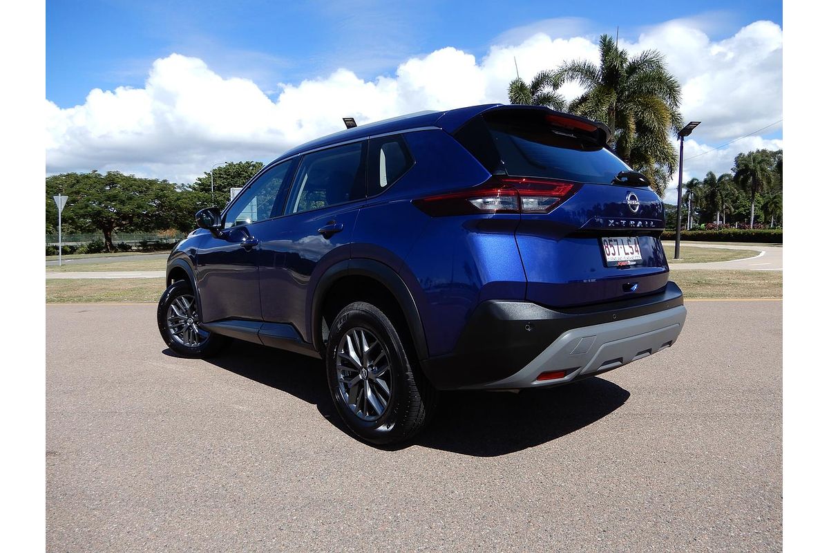 2024 Nissan X-TRAIL ST T33