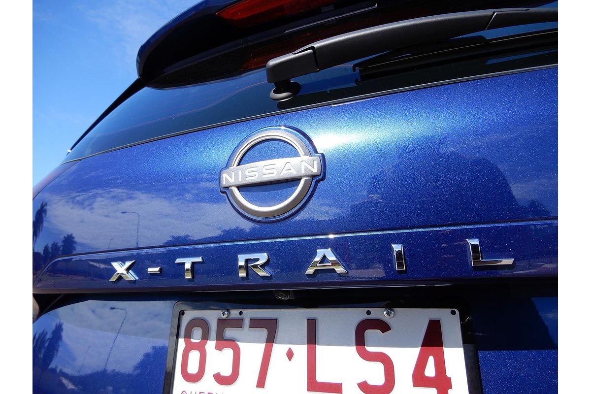 2024 Nissan X-TRAIL ST T33