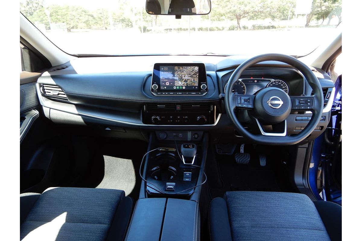2024 Nissan X-TRAIL ST T33