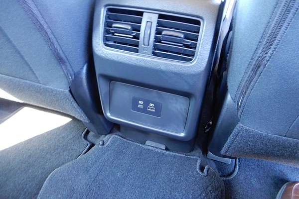2024 Nissan X-TRAIL ST T33