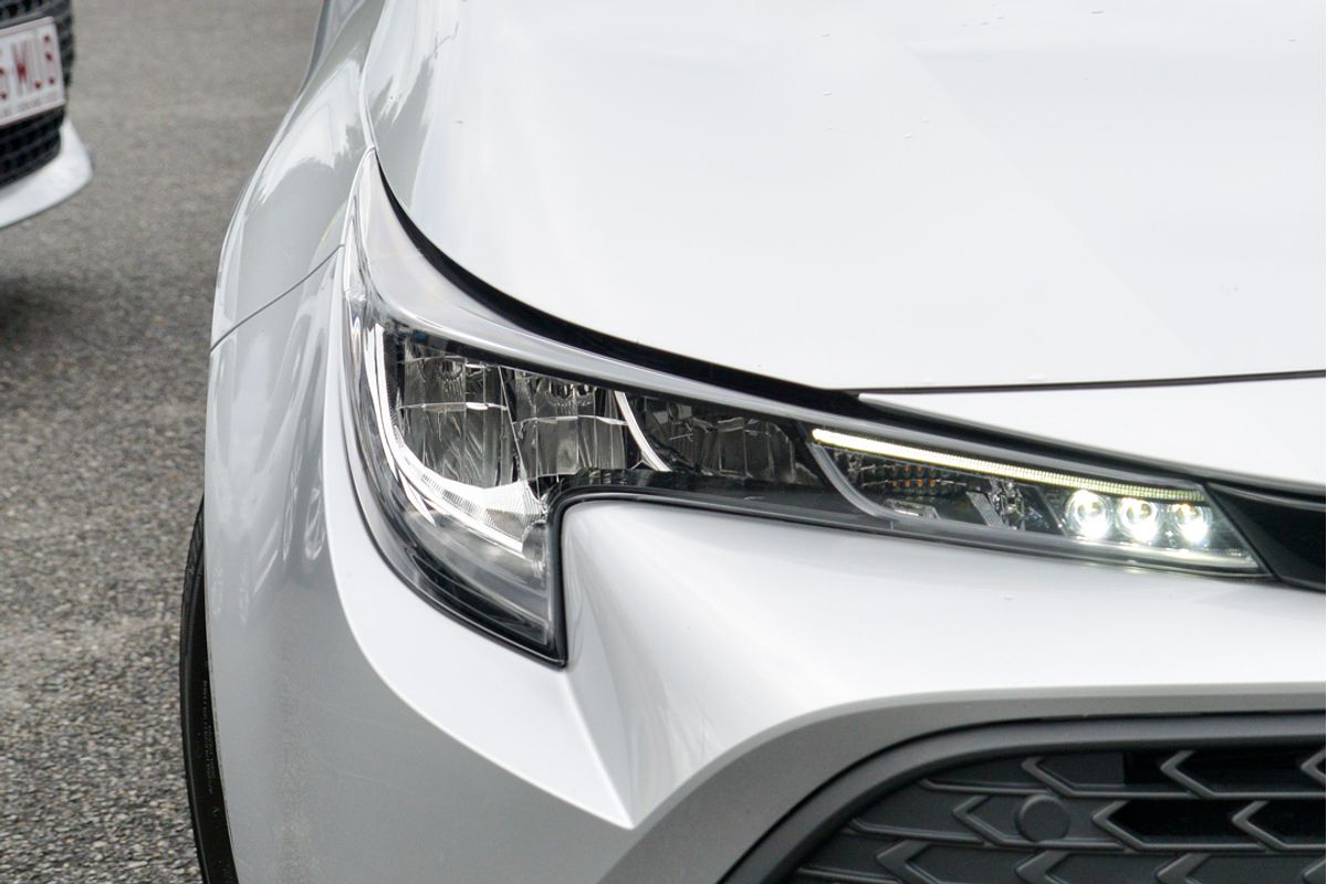 2022 Toyota Corolla Ascent Sport Hybrid ZWE219R