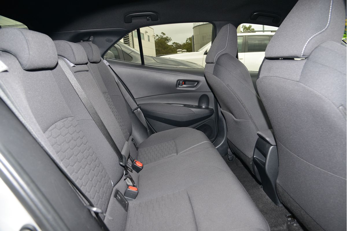 2022 Toyota Corolla Ascent Sport Hybrid ZWE219R