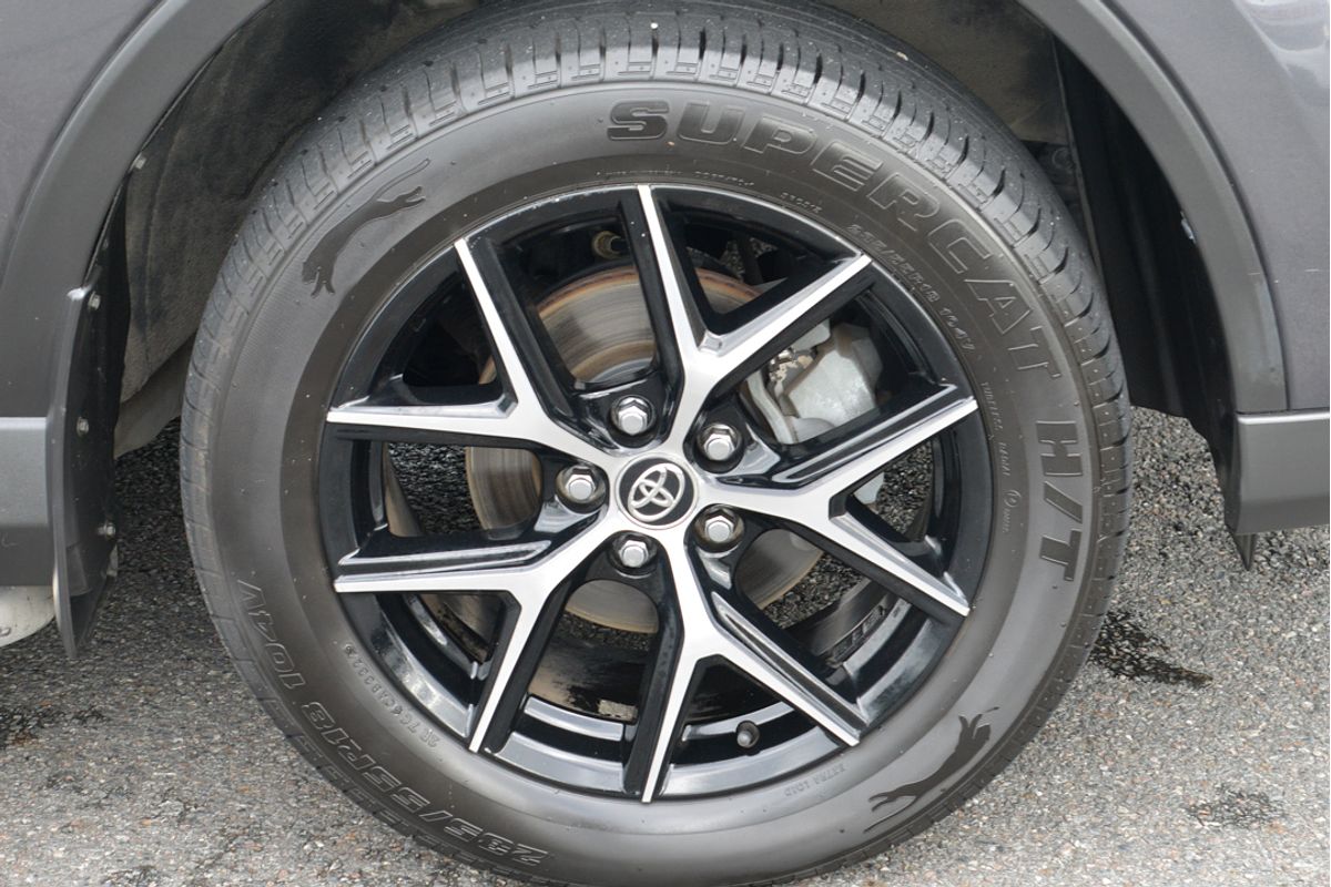 2018 Toyota RAV4 GXL ZSA42R