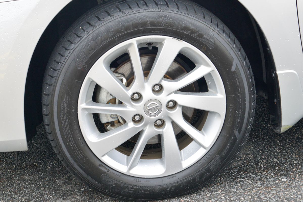 2015 Nissan Pulsar ST B17 Series 2