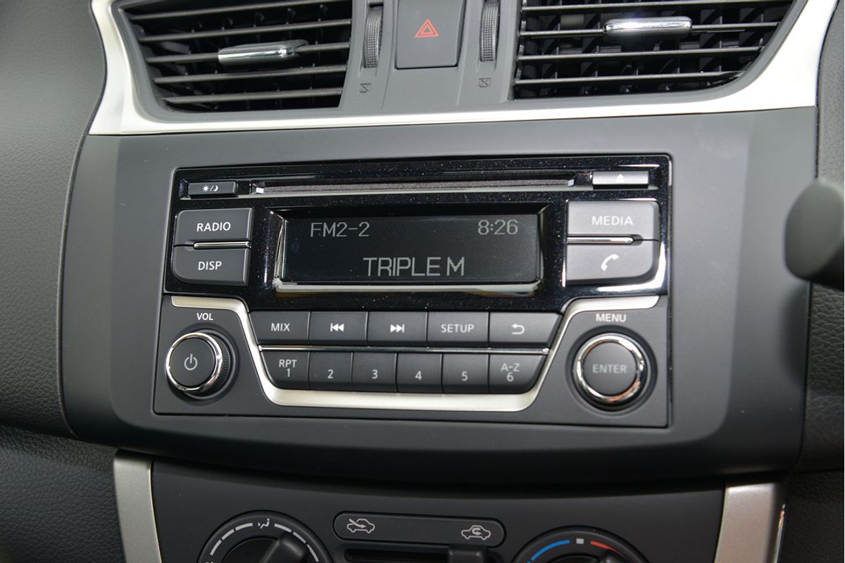 2015 Nissan Pulsar ST B17 Series 2