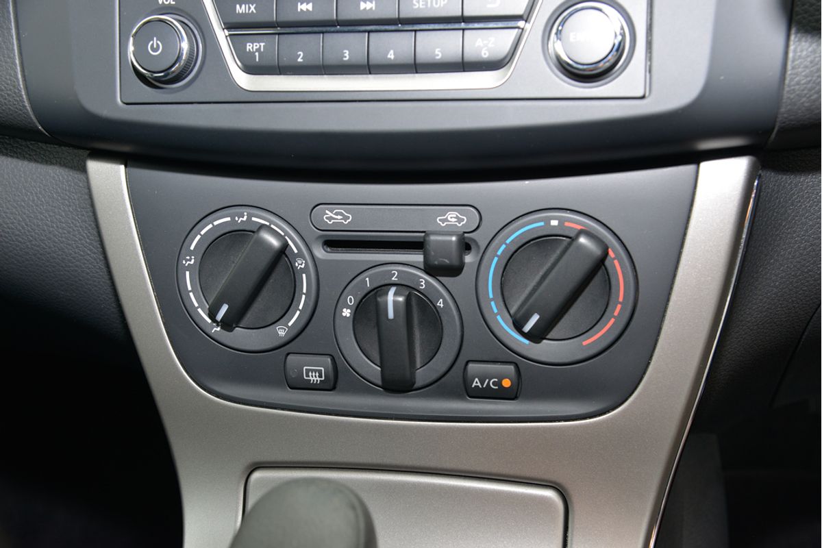 2015 Nissan Pulsar ST B17 Series 2
