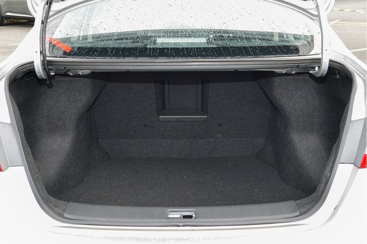 2015 Nissan Pulsar ST B17 Series 2