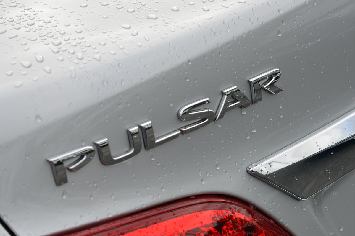 2015 Nissan Pulsar ST B17 Series 2