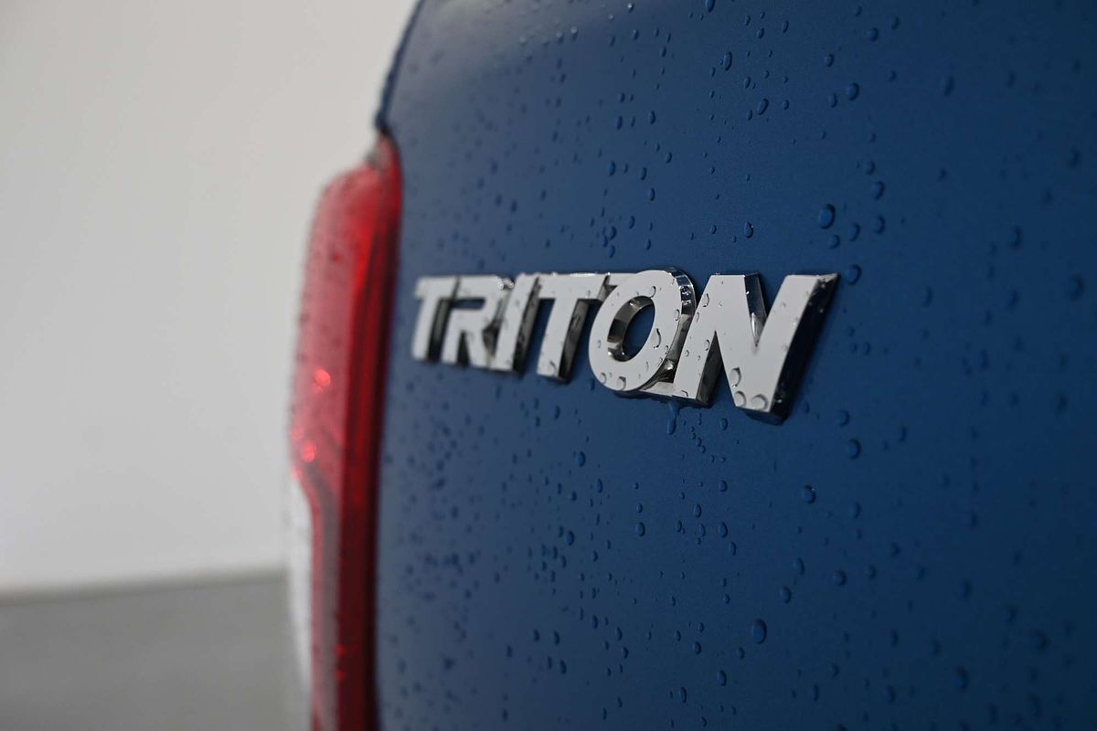 2019 Mitsubishi Triton GLS Premium MR 4X4