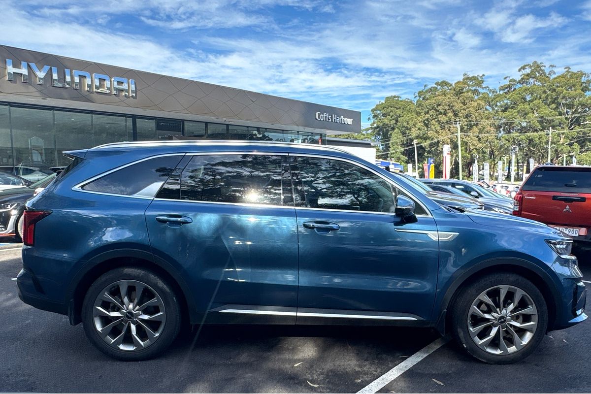 2023 Kia Sorento GT-Line MQ4