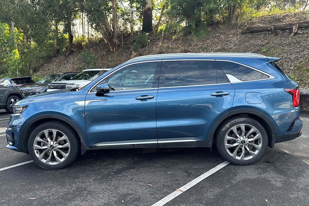 2023 Kia Sorento GT-Line MQ4