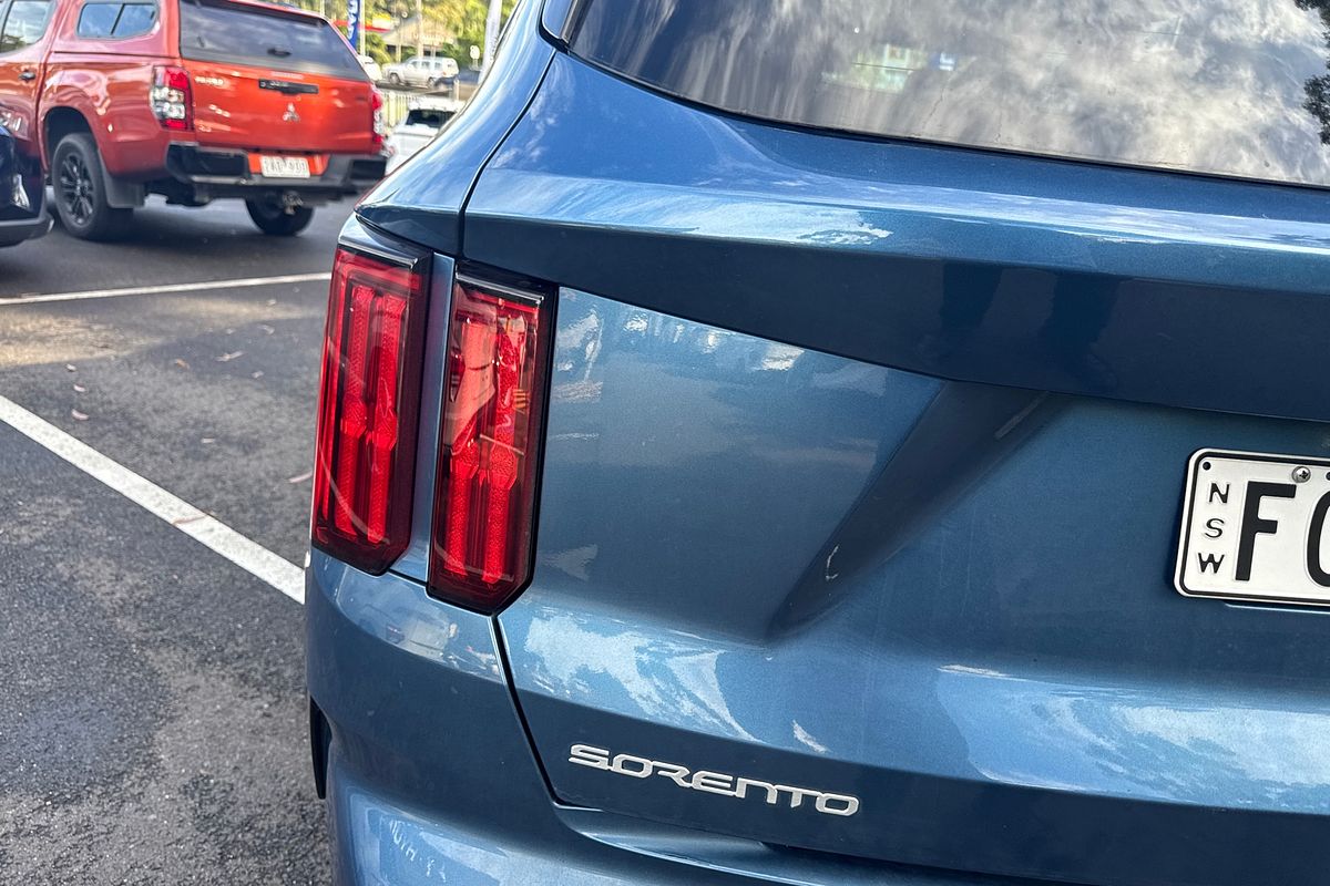 2023 Kia Sorento GT-Line MQ4
