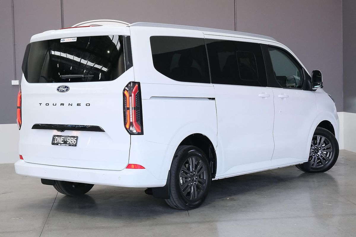 2024 Ford Tourneo Titanium X AV SWB