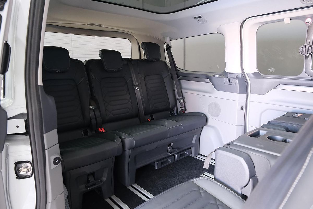 2024 Ford Tourneo Titanium X AV SWB