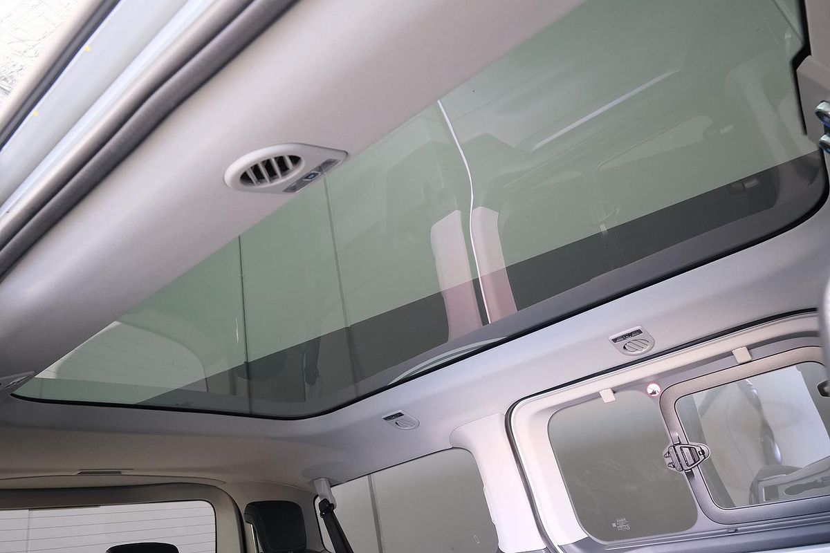 2024 Ford Tourneo Titanium X AV SWB