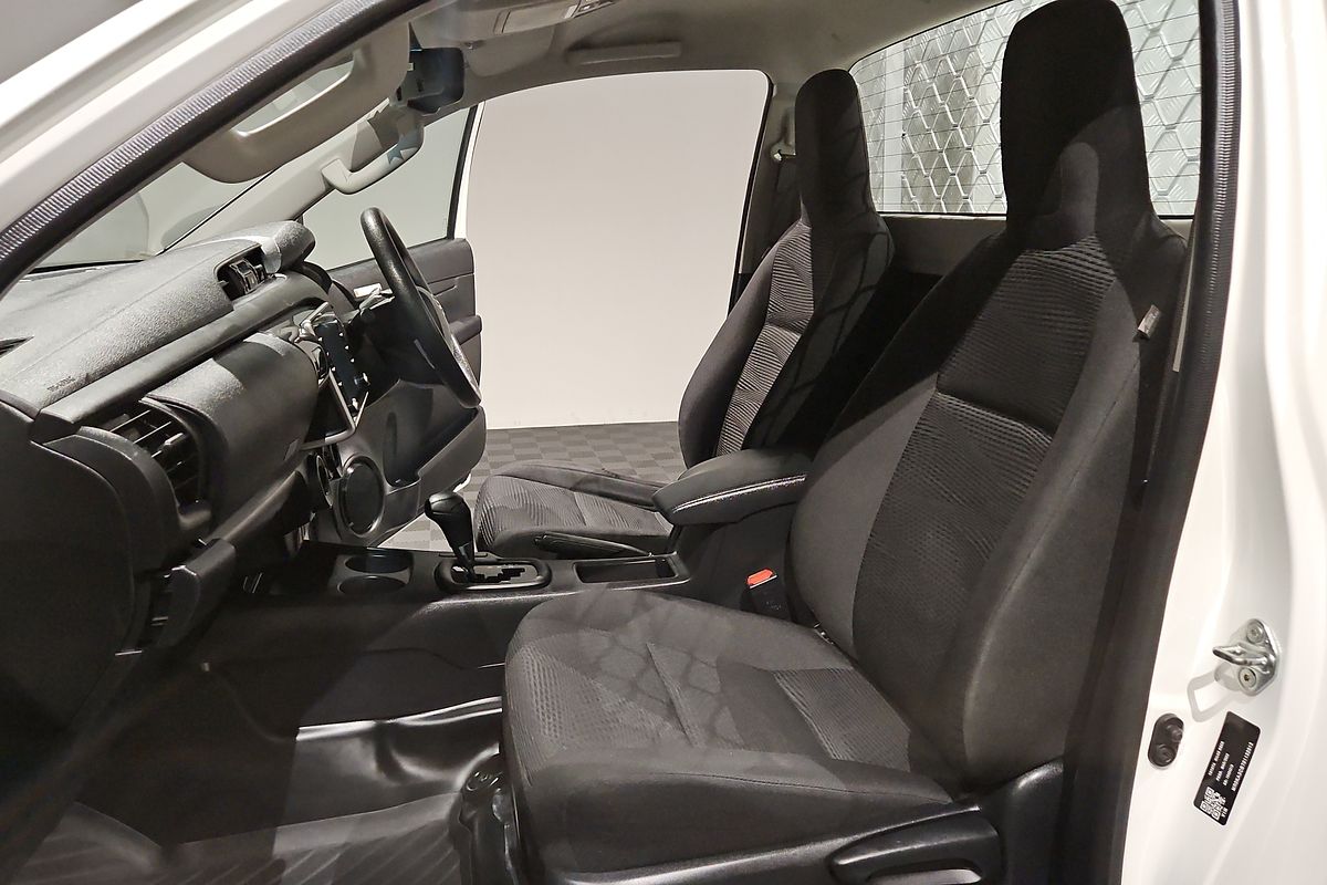 2022 Toyota Hilux SR GUN126R 4X4