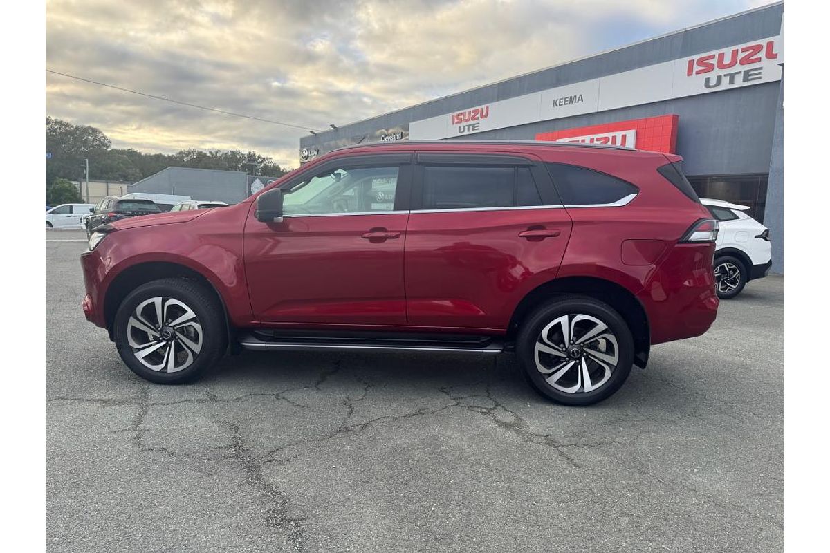 2022 Isuzu MU-X LS-T