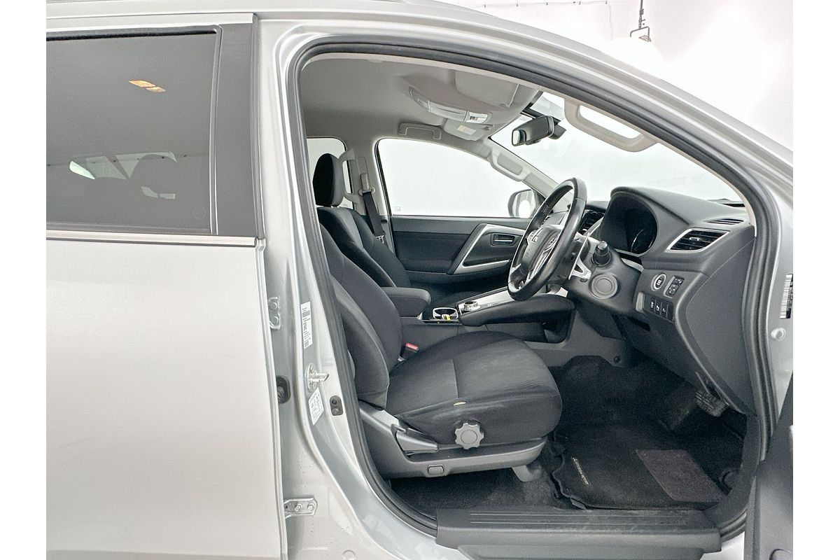 2022 Mitsubishi Pajero Sport GLS QF