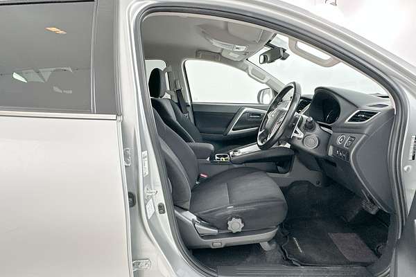 2022 Mitsubishi Pajero Sport GLS QF
