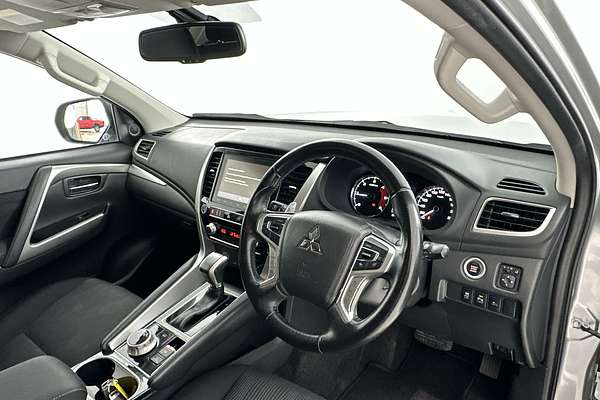 2022 Mitsubishi Pajero Sport GLS QF